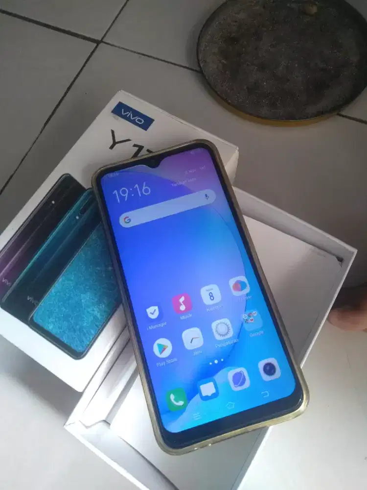 Vivo y17 ram 8/256