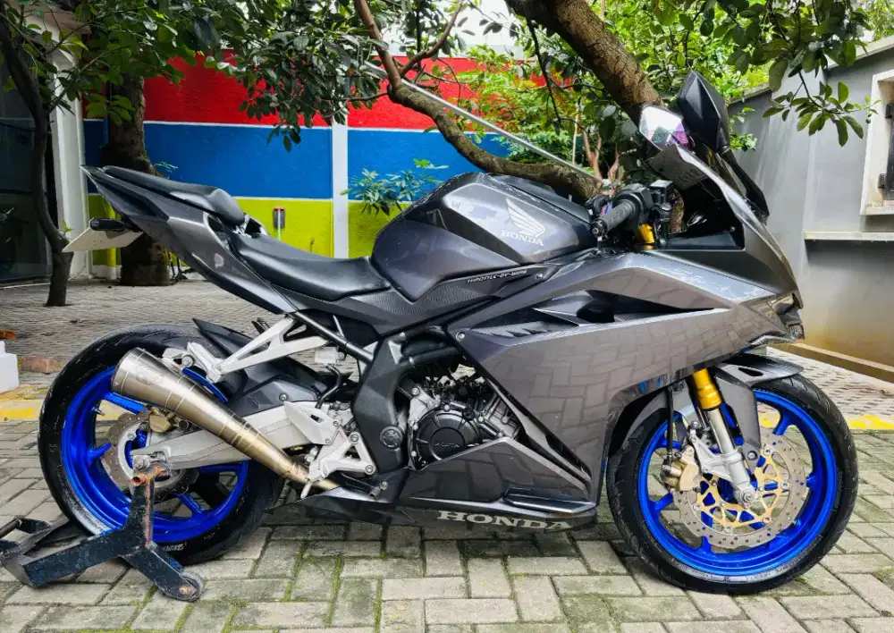 Honda cbr 250 RR