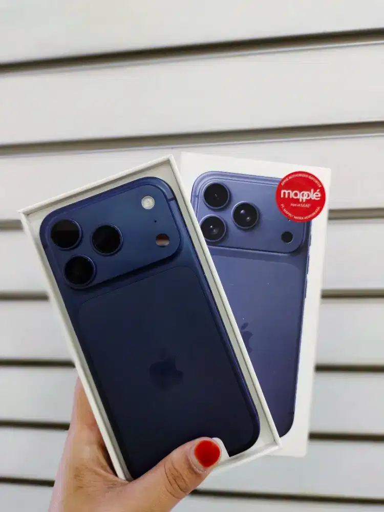 IPHONE 17 PRO 512 BLUE OPEN BOX IBOX