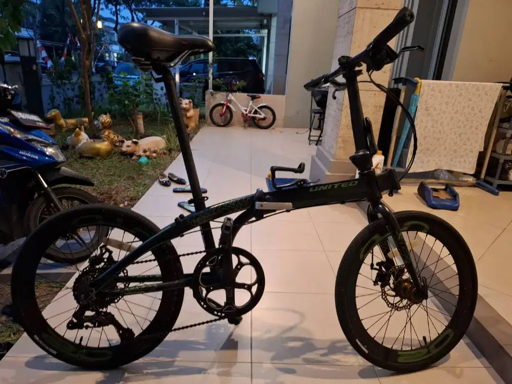 Dijual used folding bike United Nigma 10