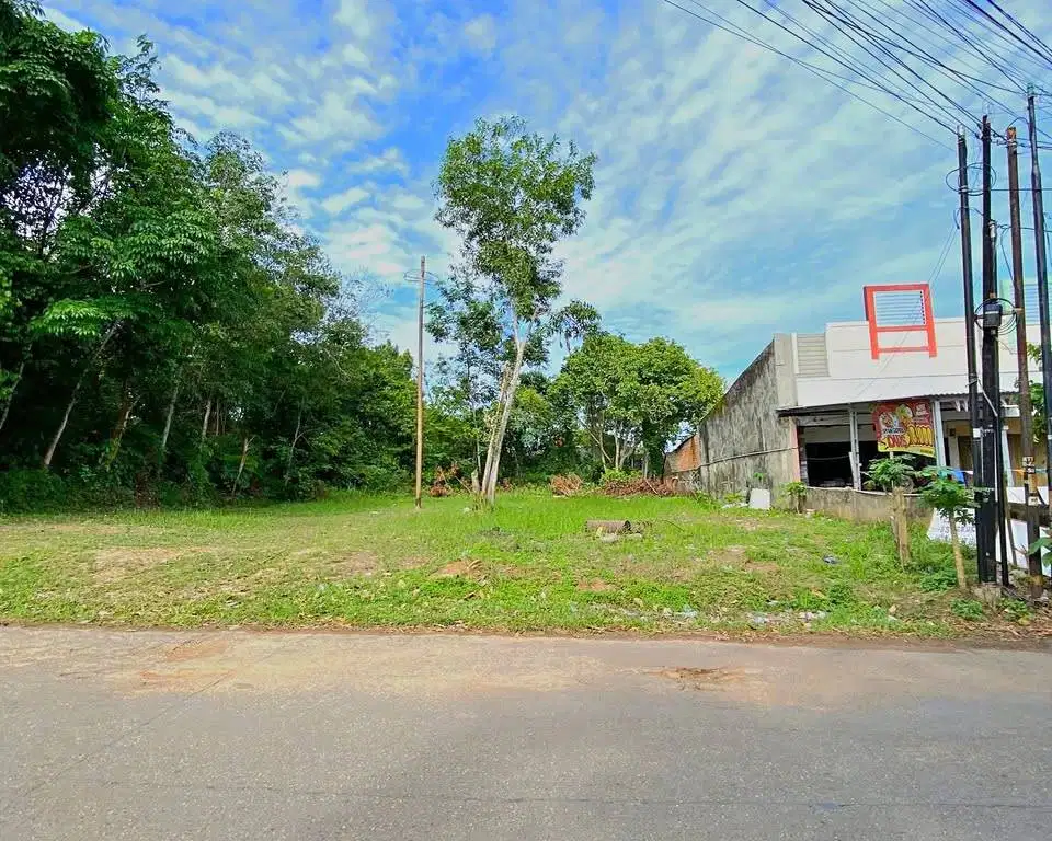 Tanah Mayang Kota Jambi Tepi jalan As