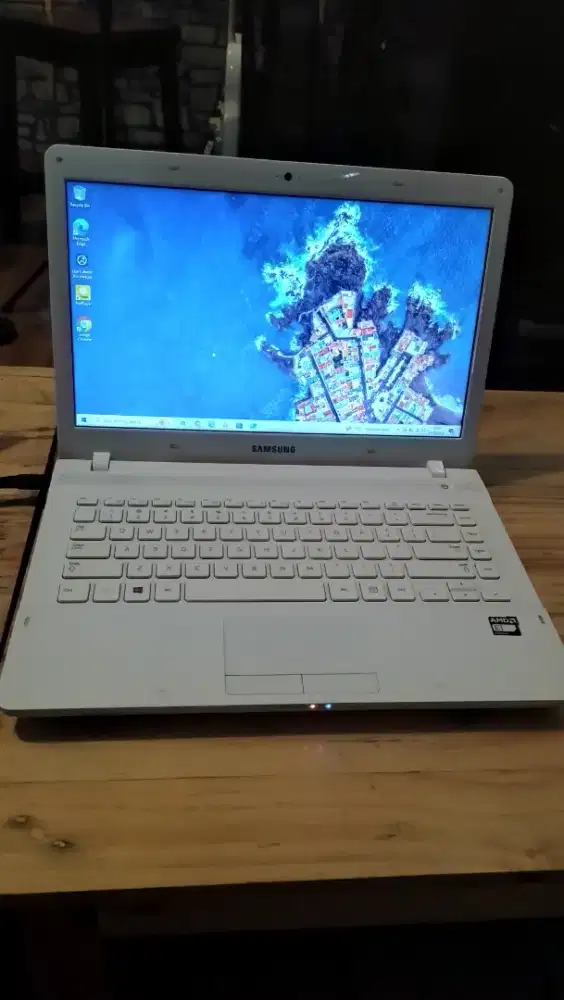 Dijual laptop samsung second