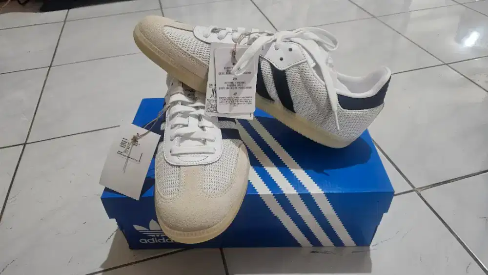 Dijual Sepatu Sneakers Adidas Samba OG wana putih