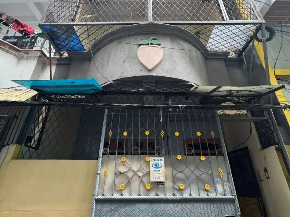 ANA RUMAH UK 4X10M DI DALAM GANG JELAMBAR