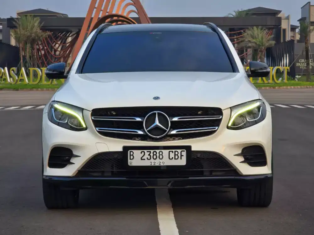 Mercedes-Benz GLC 200 NE at 2019