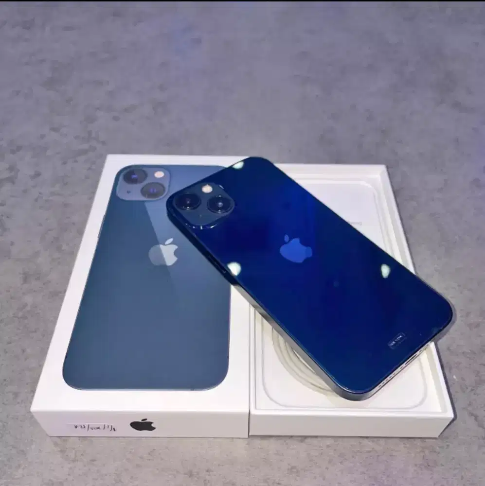 iPhone 13 128 second ibox