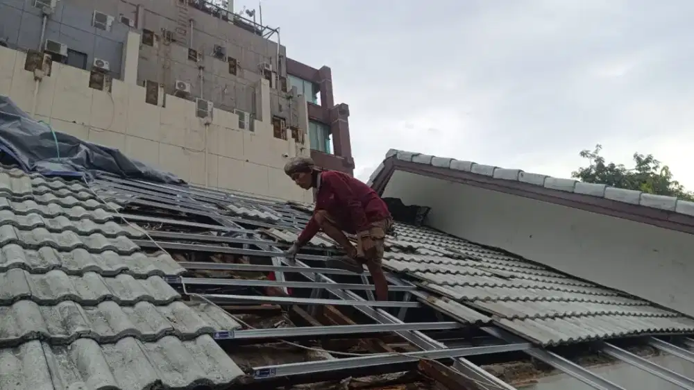 Tukang atap bocor ganti atap renopasi