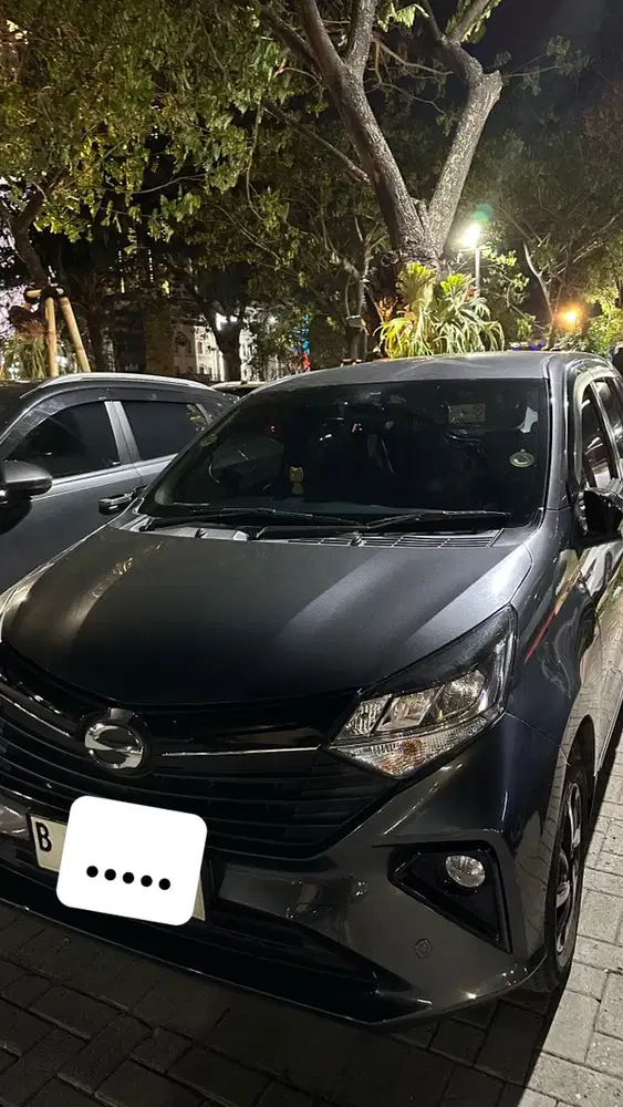 Ganti saya DP saja. Daihatsu Sigra beli akhir 2023 tipe tertinggi