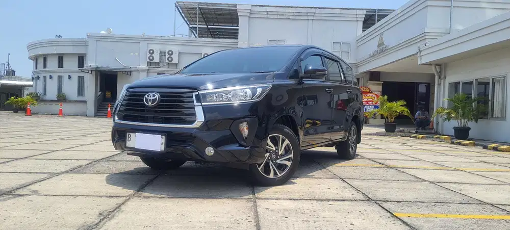 Toyota innova 2.4 G AT Diesel  tahun 2024