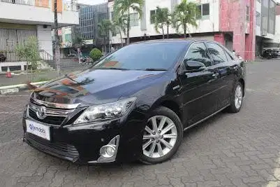 DP MURAH - Toyota Camry 2.5 Hybrid-AT 2014