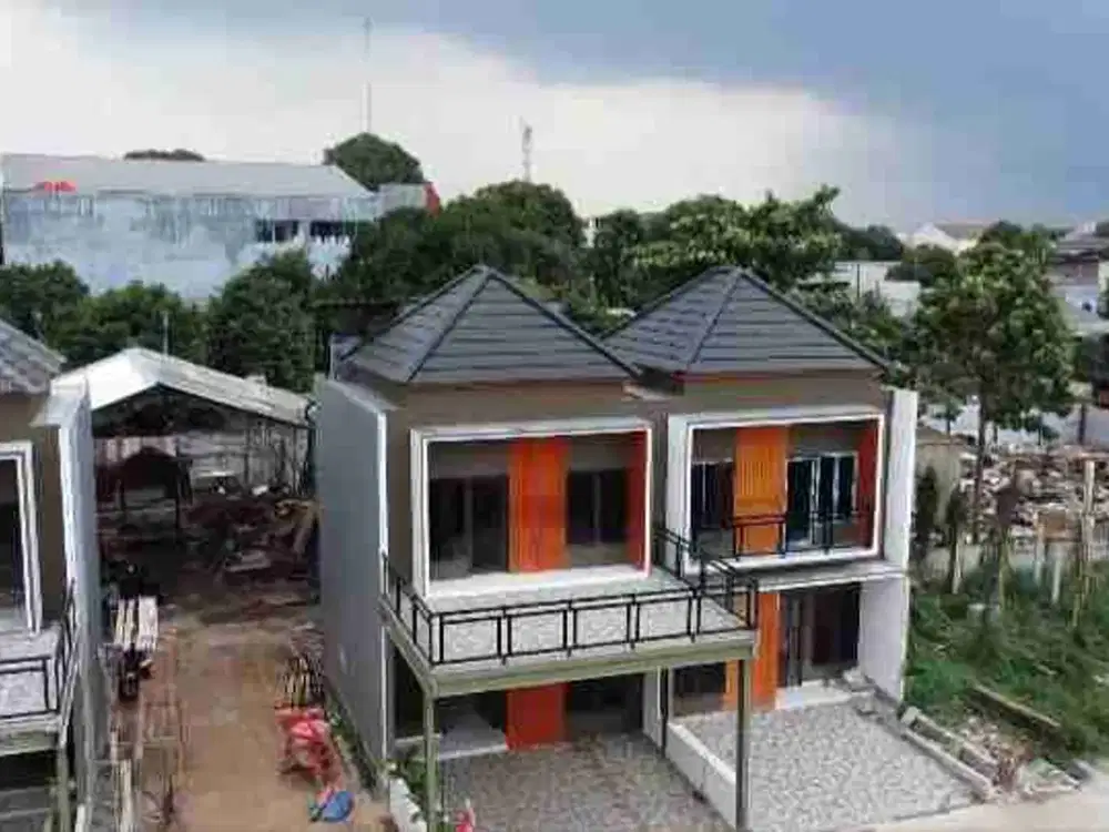 Townhouse mewah pinggir jalan raya unit siap huni cuma 1M
