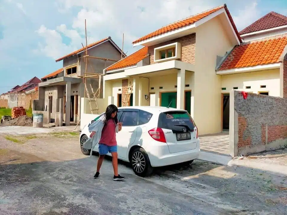 Pesan Bangun/Tanah Kavling Dalam Perumahan Cluster Genio Residence