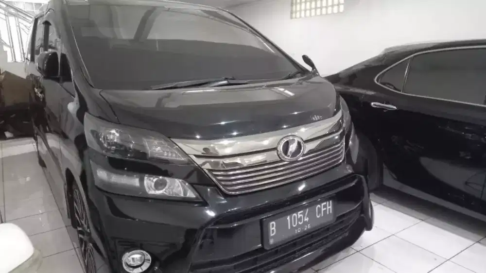 Toyota Vellfire 2.4 2010