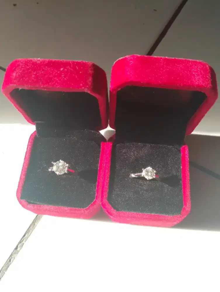 Cincin perak baru tanpa sertifikat