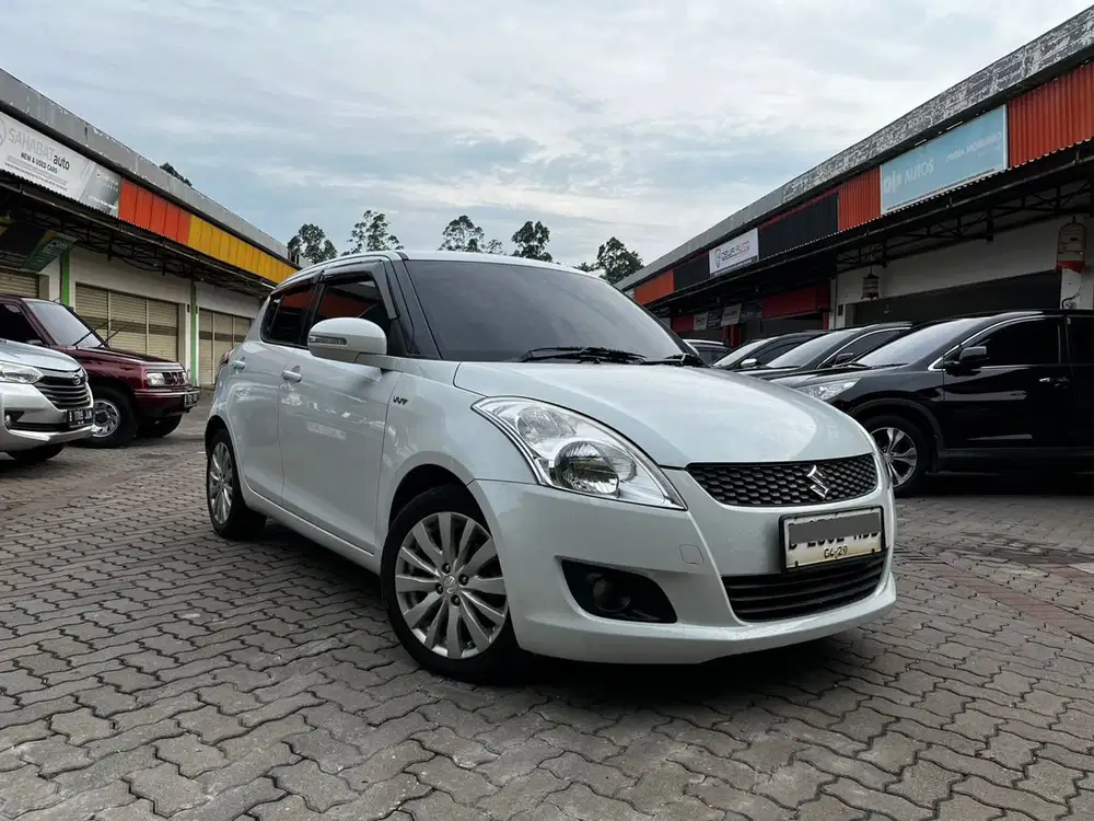 Suzuki Swift 2014 Bensin