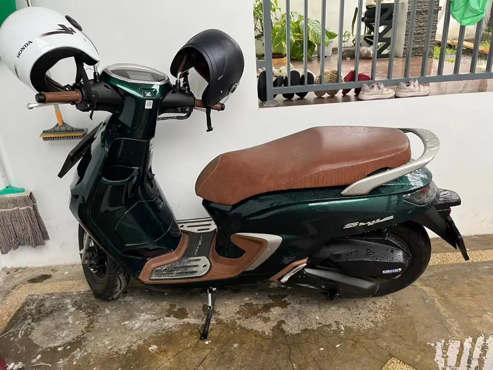 STYLO 160 ABS HIJAU DESEMBER 2024