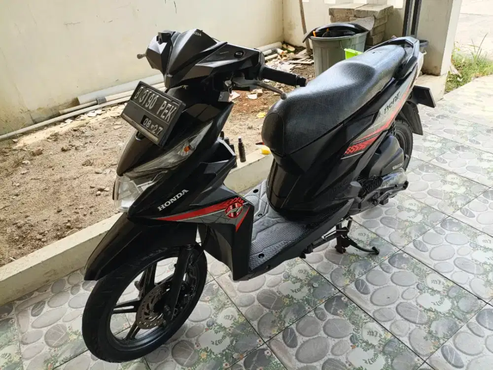 Honda Beat FI 2017 warna Hitam