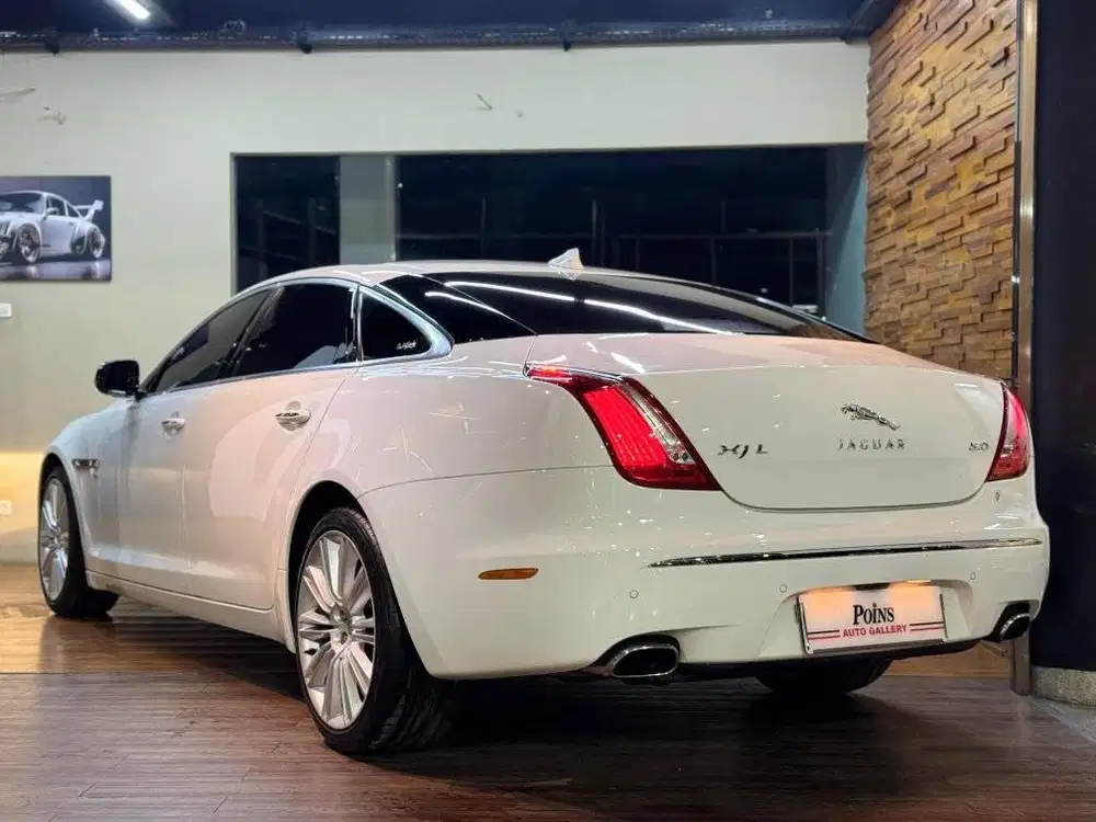 Jaguar XJ-L 5.0 S/C v8 A/T tahun 2013/2014