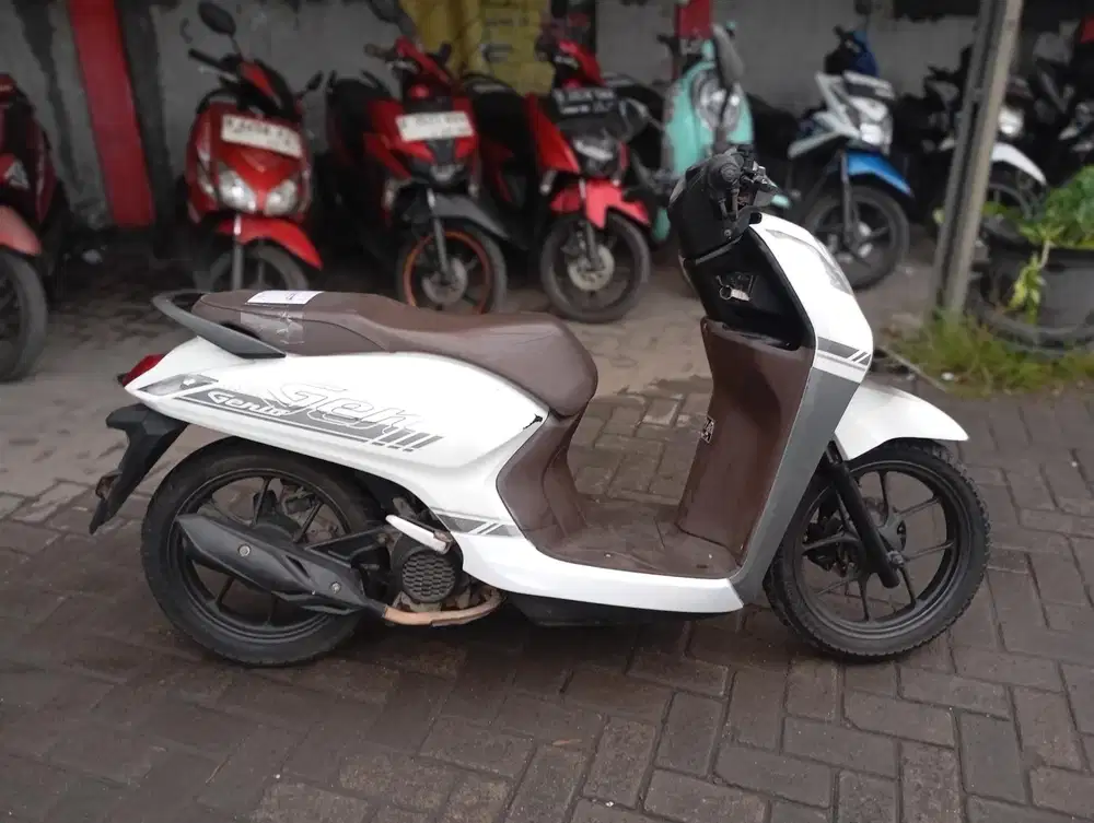 [PROMO OKT] Honda Genio Tahun 2020 Surat Komplit