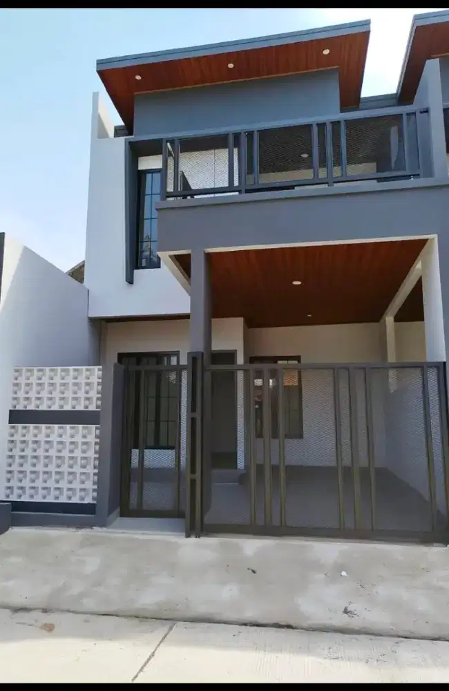 Rumah dua lantai perum bulevar hijau bekasi barat