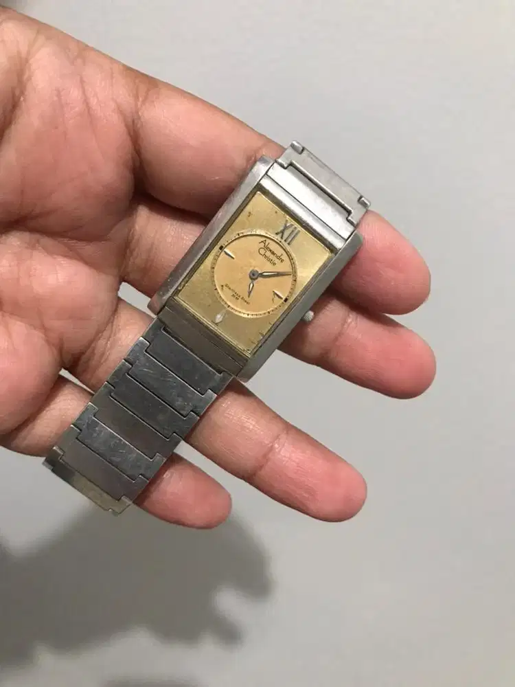 Jam tangan Alexandre christye