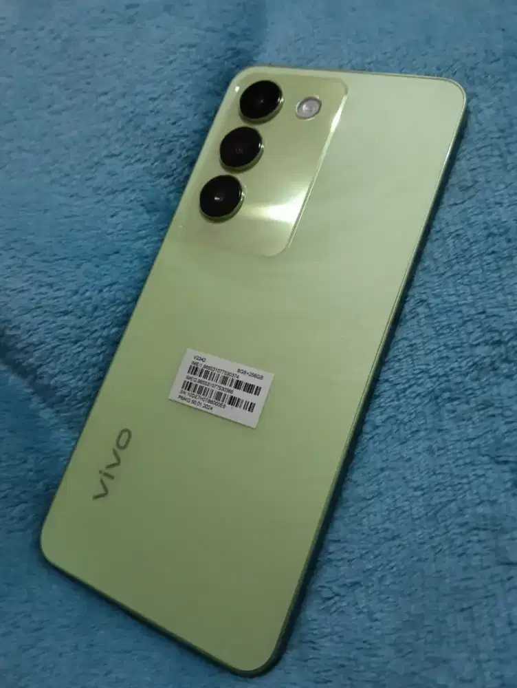 vivo y100 hp dus aja 8/256gb siap pake pengisian cpt fingerfrint layar