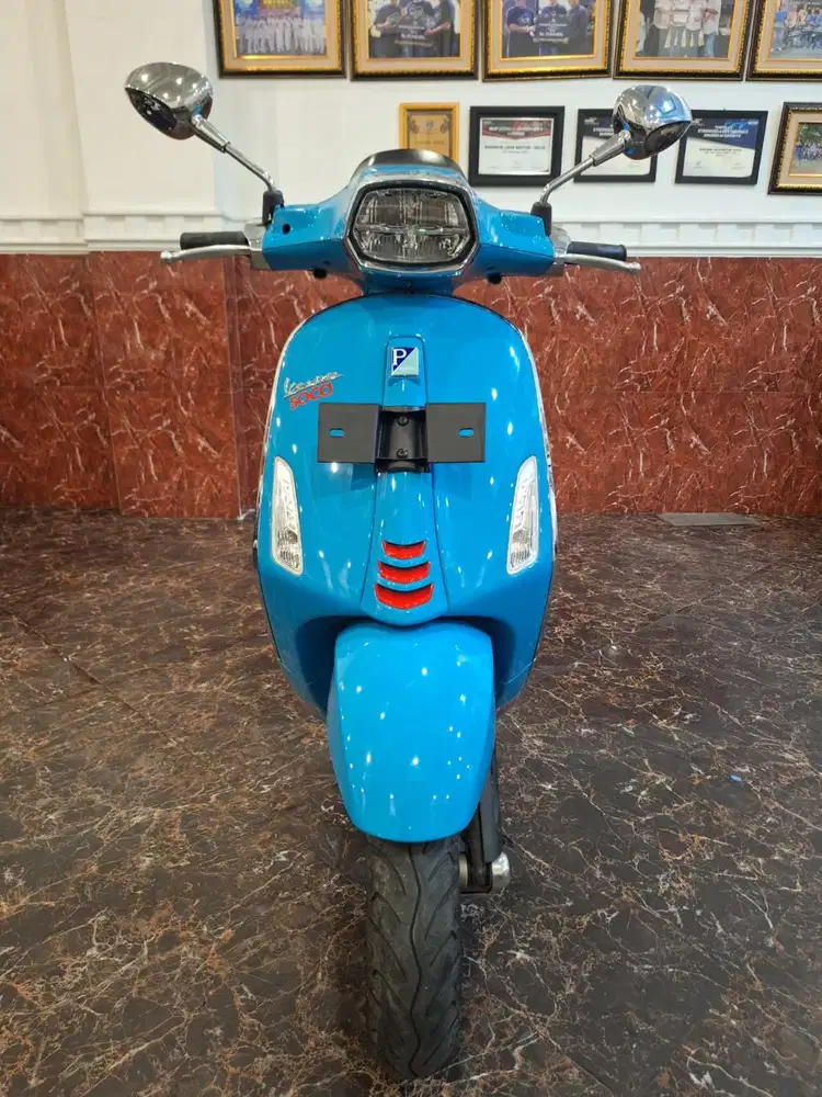 HUB IMA DP RINGAN , VESPA SPRINT 150 ABS 2022 ~ LIKE NEW KM LOW