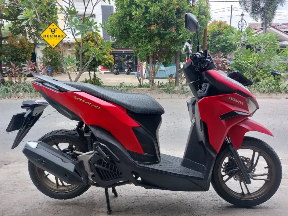 (DP 1 Jt)‼️ Honda Vario 125 CBS ISS Keyless Merah Mulus 2025