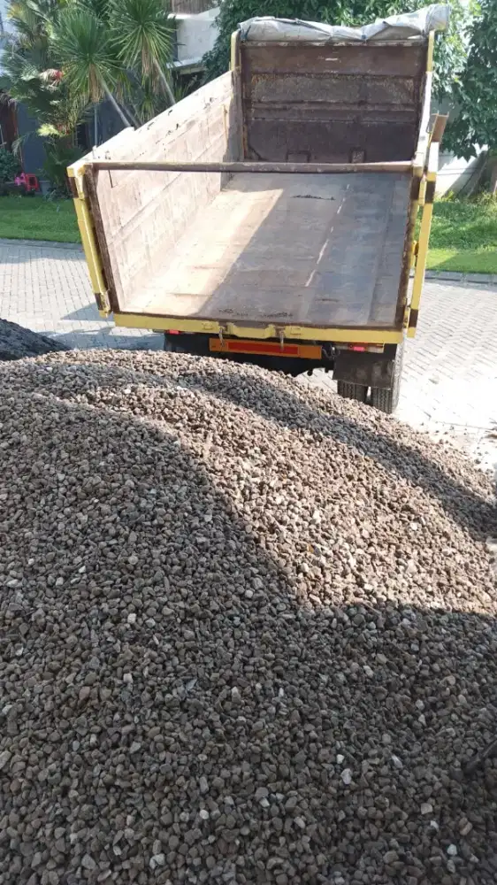 Gratis ongkir. Pasir lumajang,pasir biasa/pasang, koral cor