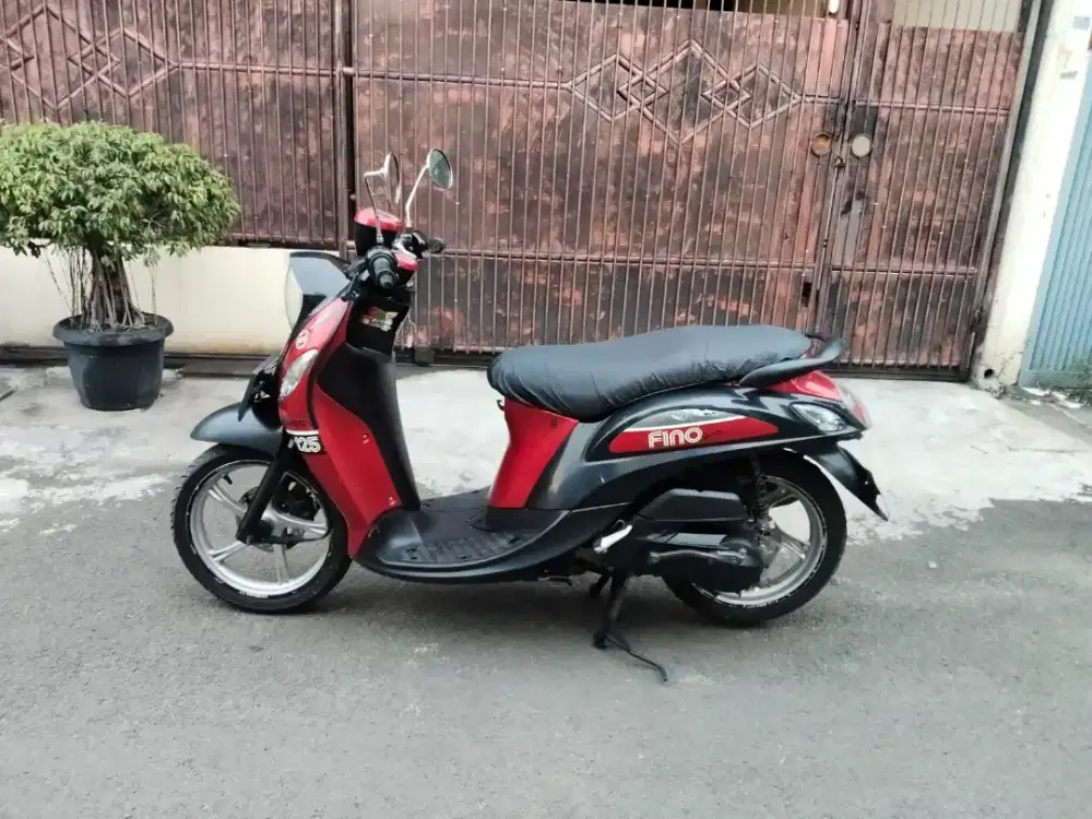 Yamaha Fino 125cc tahun 2018 plat 2018 mesin halus