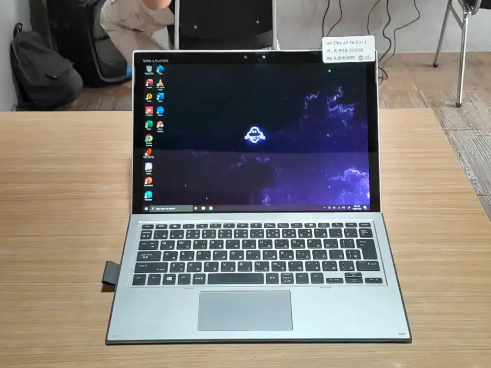 Laptop 2in1 HP elite X2 Touchscreen laptop sekaligus tab