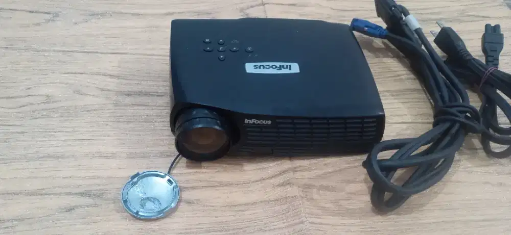 Infocus IN10 Kabel VGA only Normal