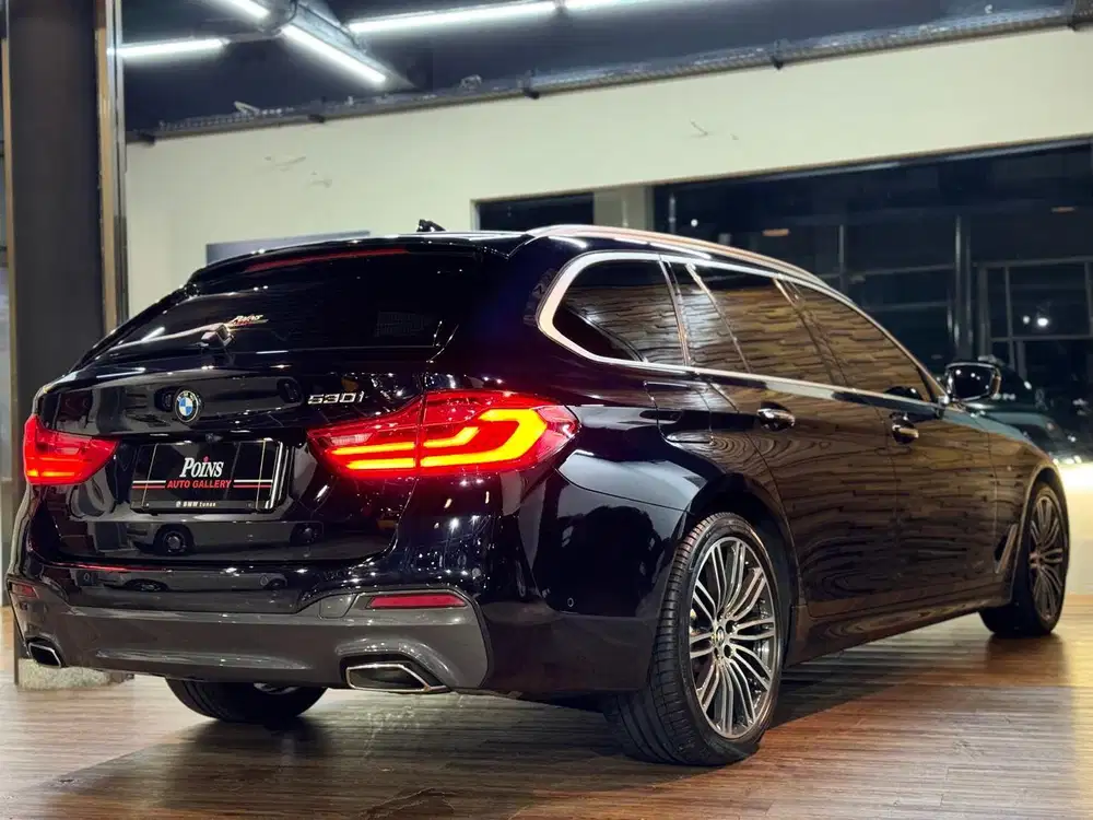BMw 530i Touring A/T tahun 2018/2019