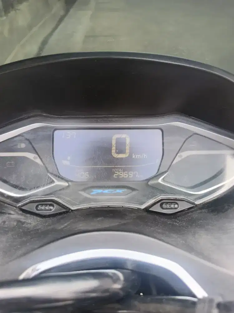 Honda PCX 160 CBS Tahun 2021 Istimewa KM 29rb