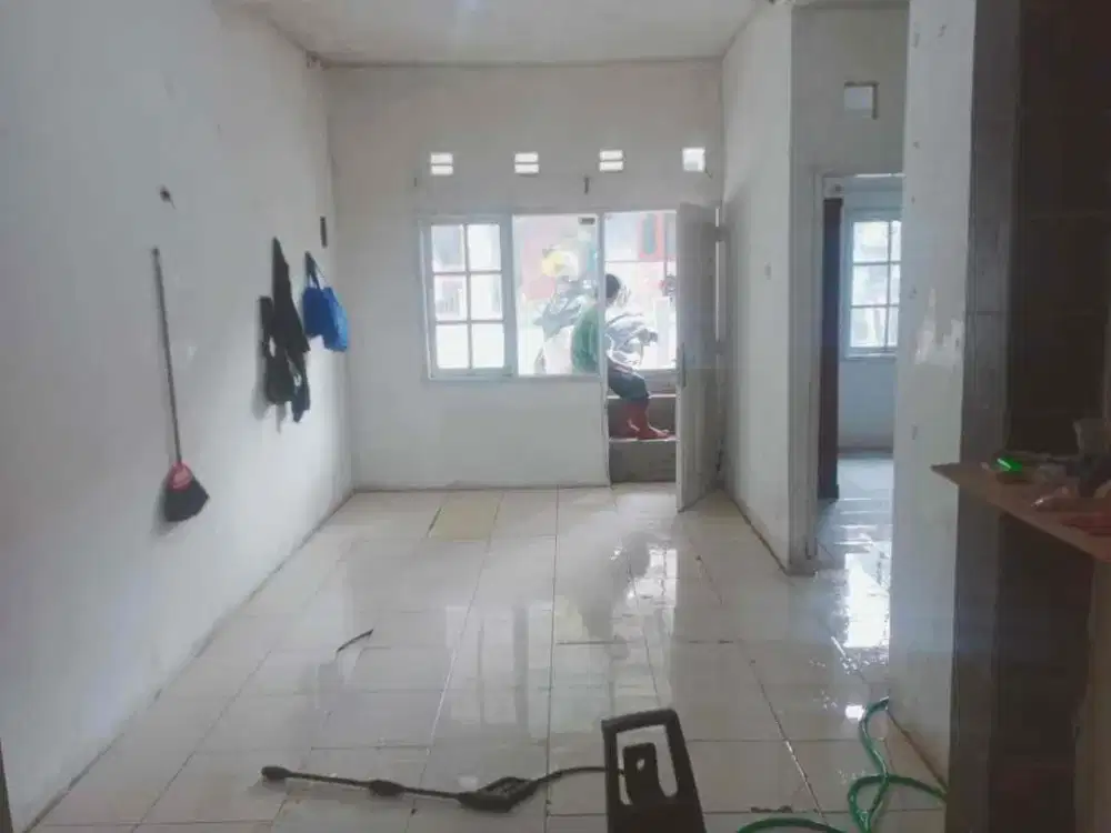 bintaro. cluster liverpool