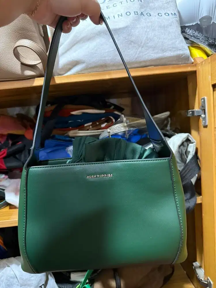 Tas hush puppies orii 100% masih ada dustbag dan paperbag