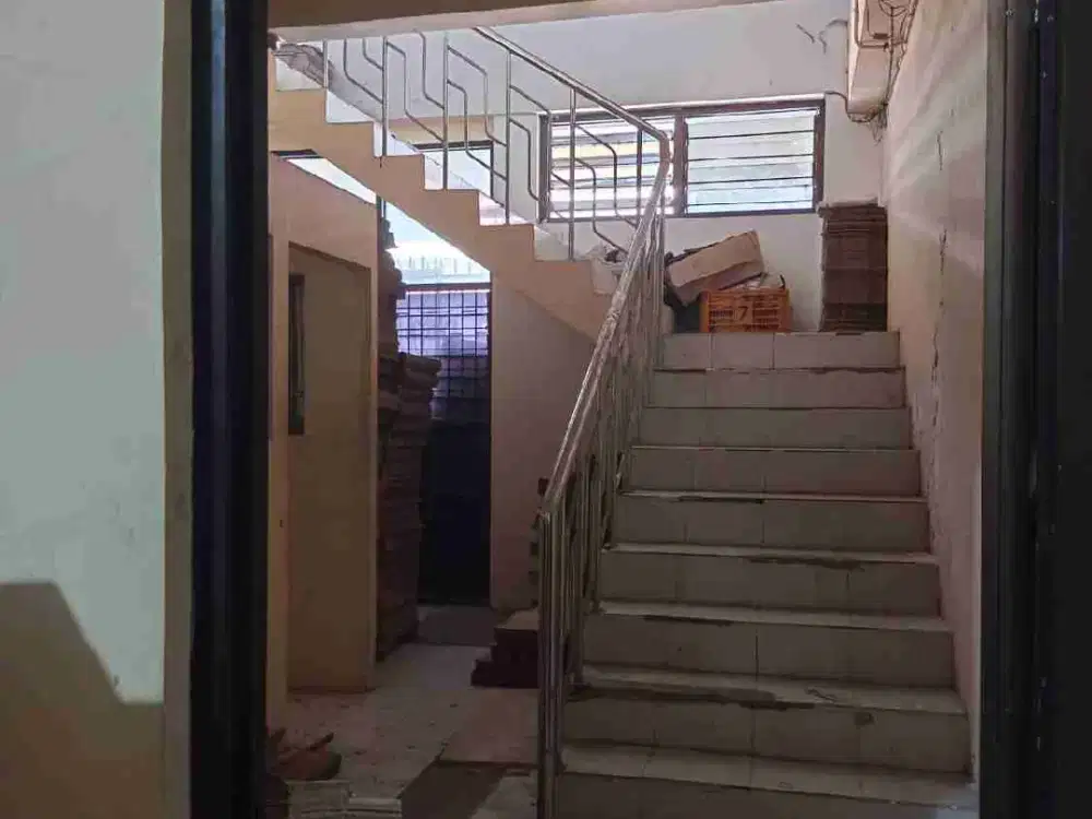 rumah cocok untum gudang dan home industri