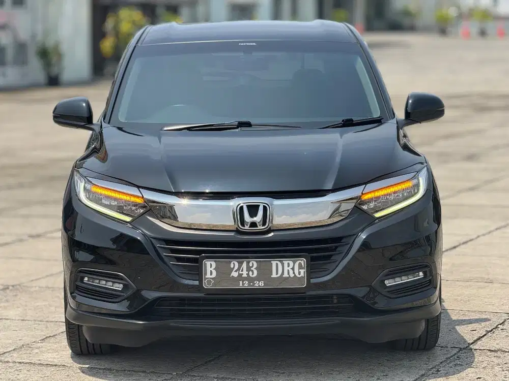 Good condition ! Honda hrv e special edition 2019 matic bensin