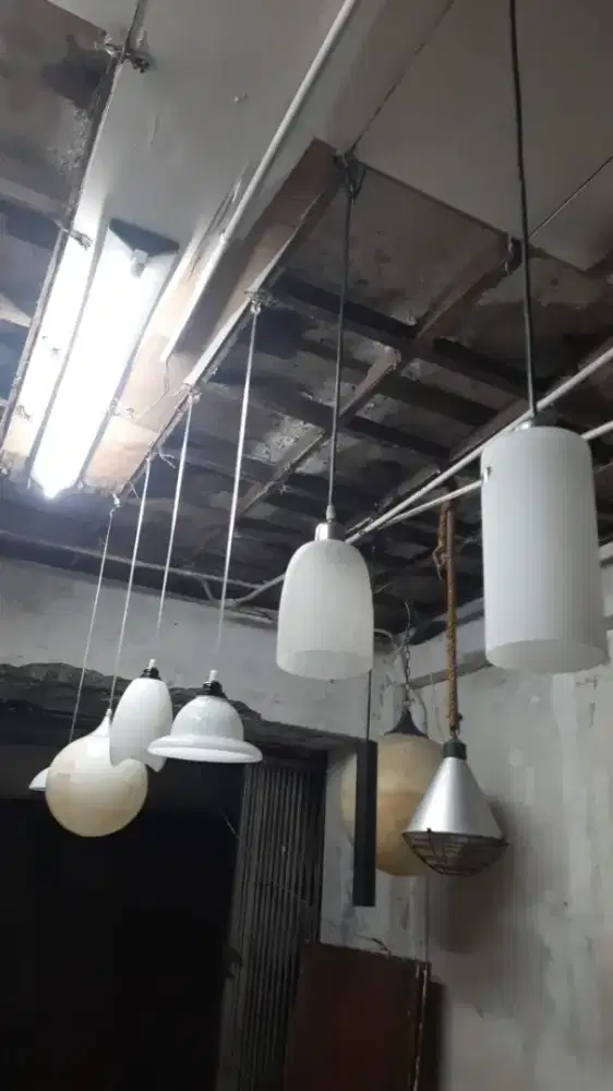 Lampu gantung lampu plafon