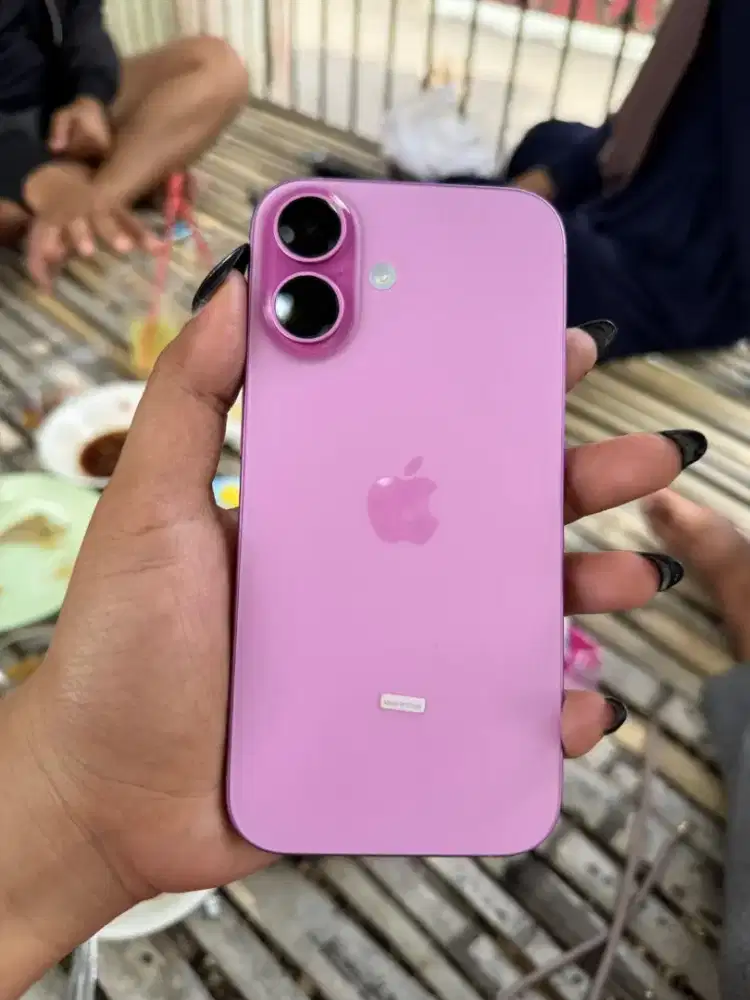 Iphone 16 pink 128GB ibox garansi aktif