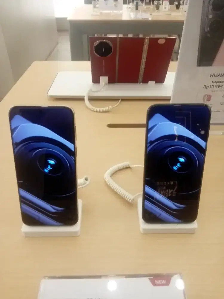 Promo pura 80 series free smart watch GT 5