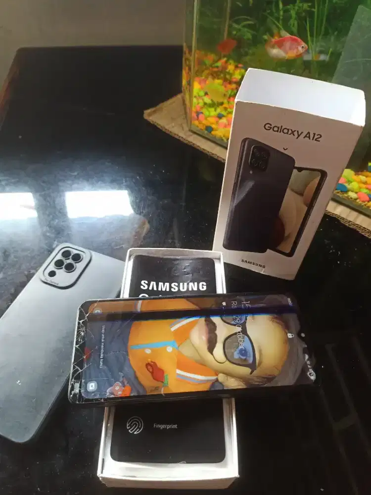 Samsung galaxy A12 4/128Gb minus LCD