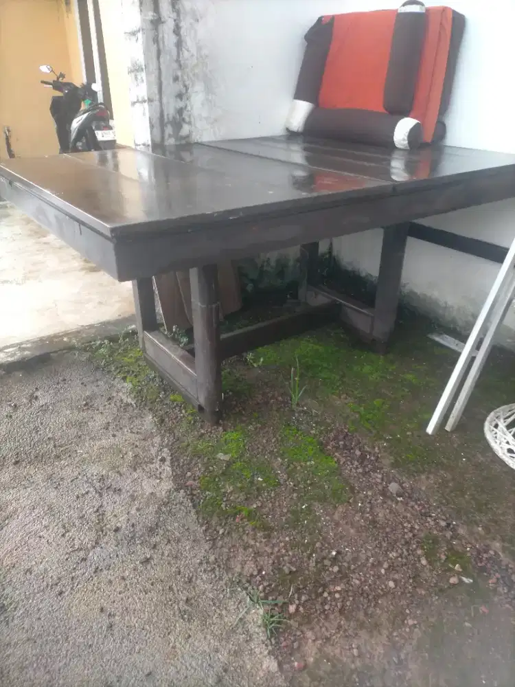 Di jual meja kayu jati asli