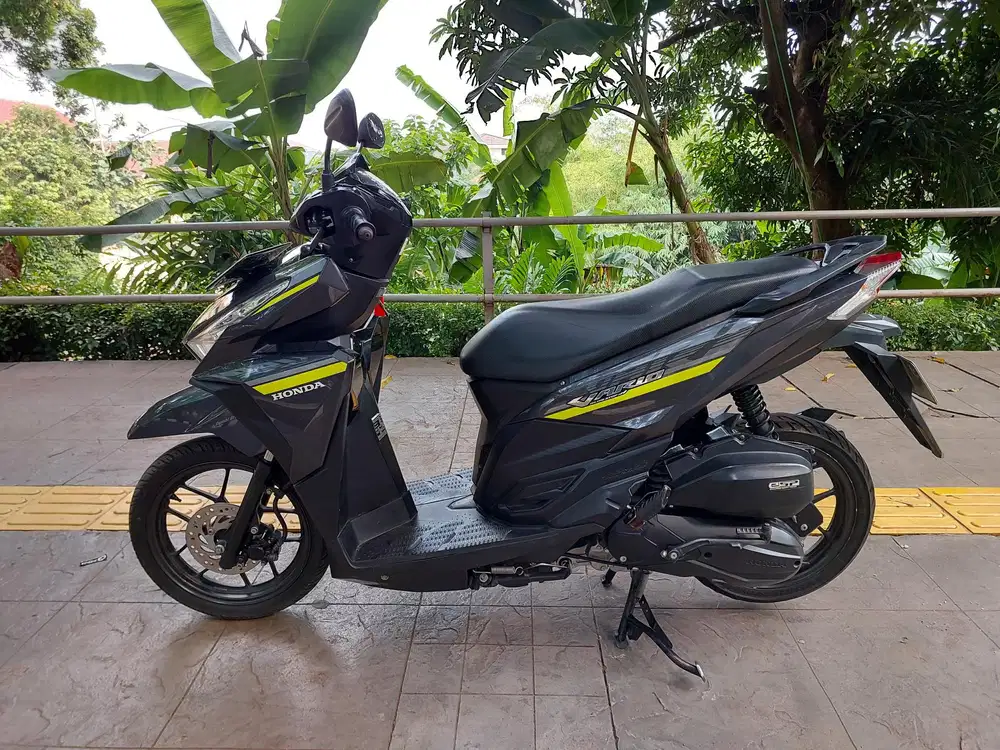 DIJUAL CASH HONDA VARIO LED OLD 125 CBS ISS THN 2017 PAJAK IDUP
