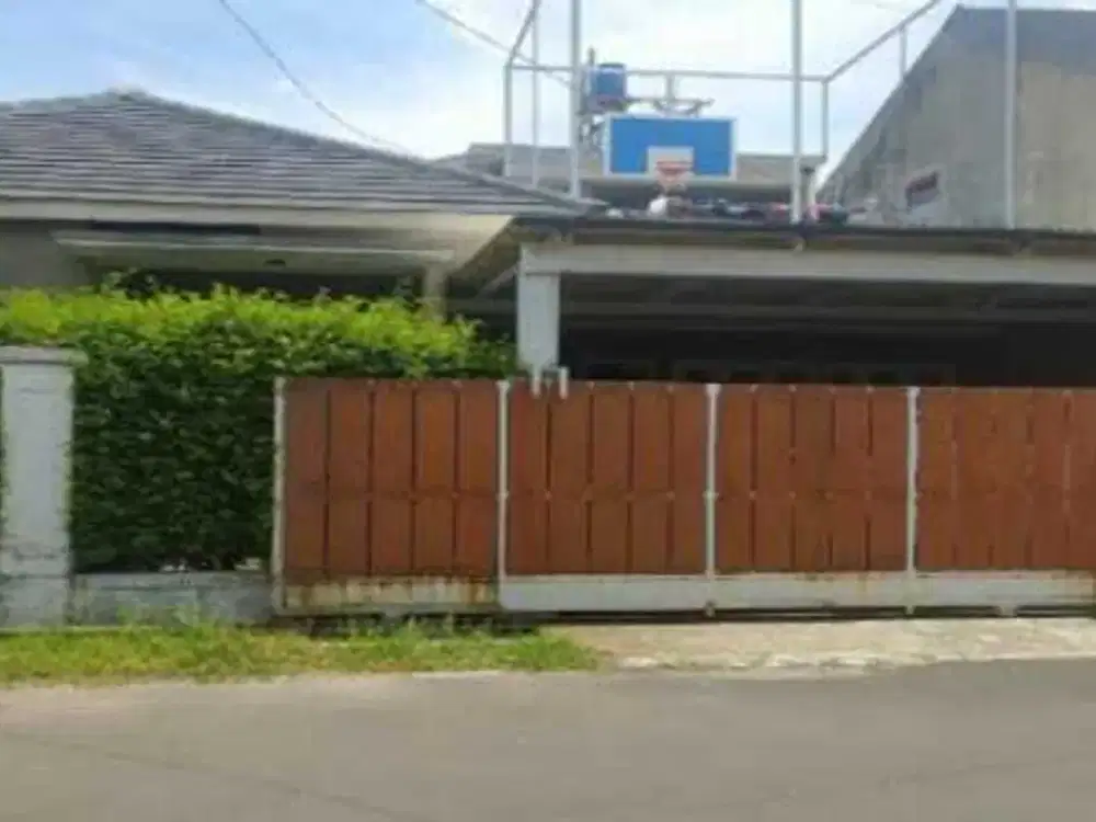 DILELANG Rumah 1 lantai SHM bagus di  Jl. Sekejati, Kiaracondong