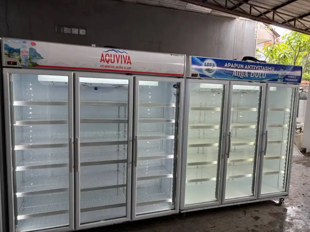 Sanden intercool 3 pintu showcase