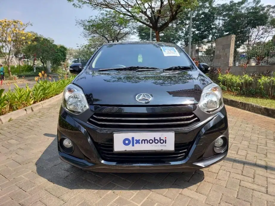 DP MURAH Daihatsu Ayla 1.0 X Bensin-AT Hitam CTBYB