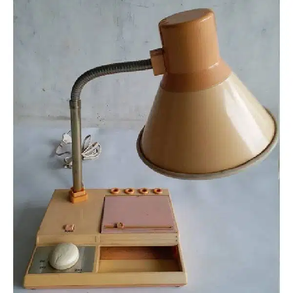 Antik vintage Desklamp / lampu belajar era 70' an