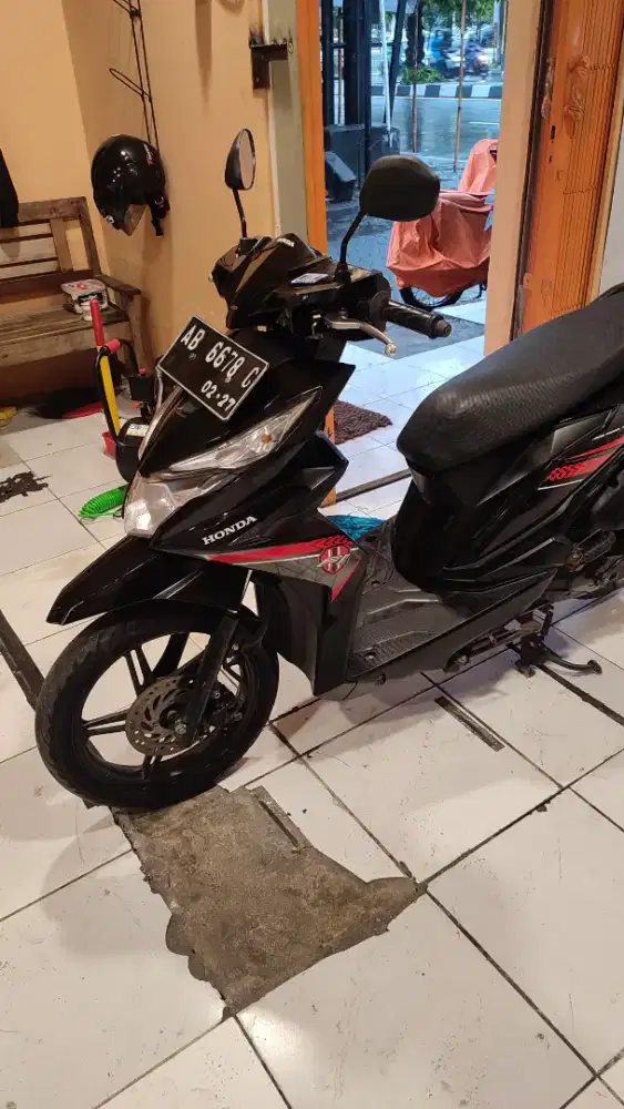 Honda beat eco 2017