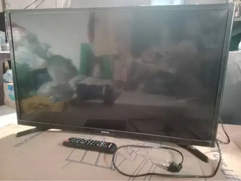 DI JUAL TV SAMSUNG 32 inci